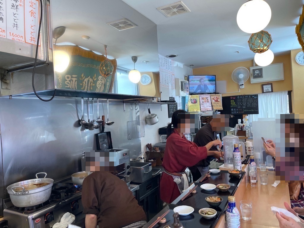 めし屋 やまや