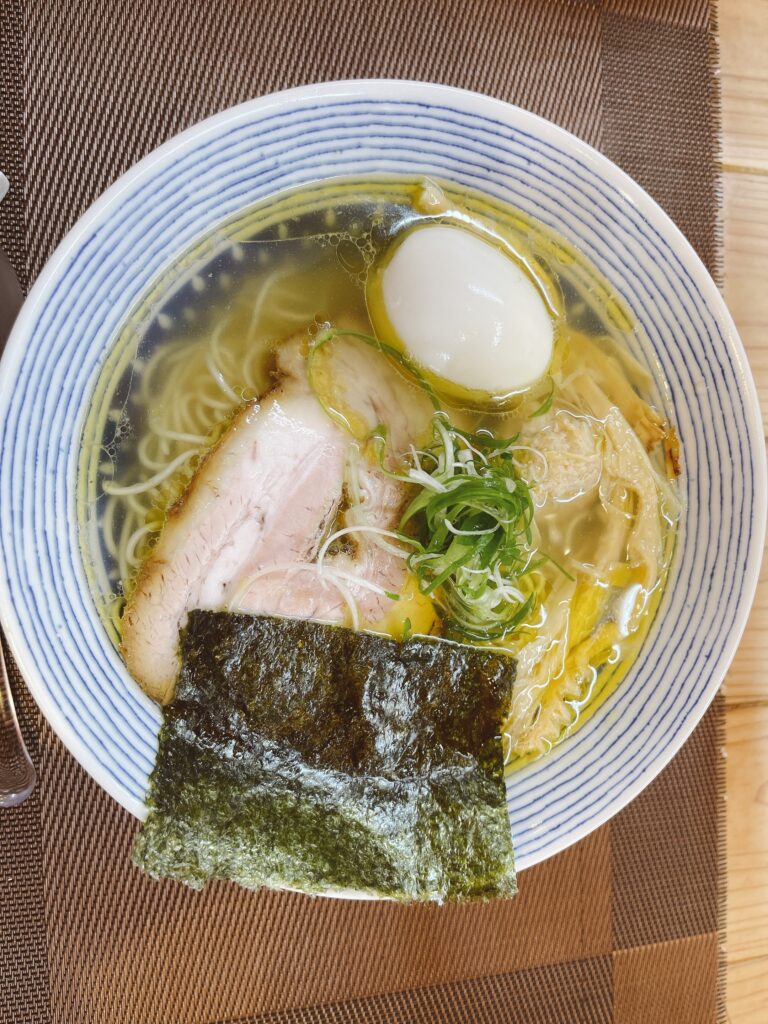 桃の家 あっさり塩味玉らーめん