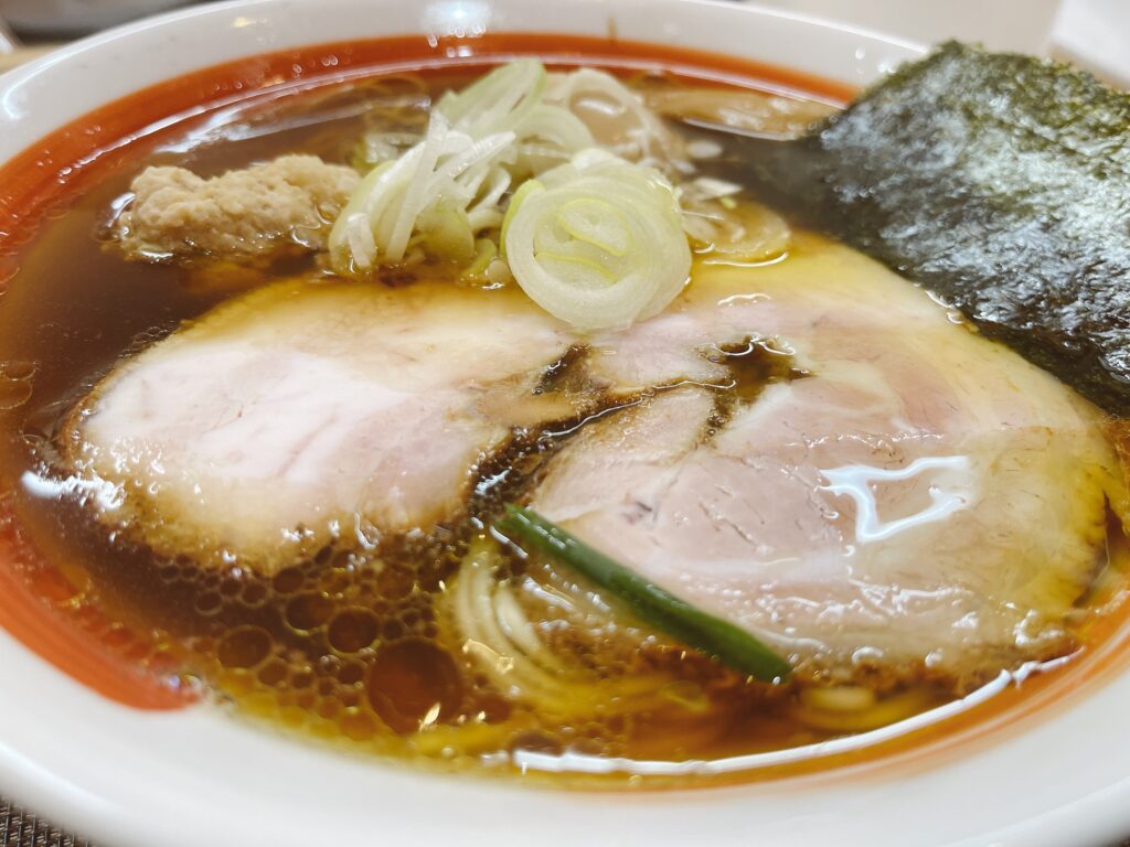 桃の家 こく旨醤油味玉らーめん