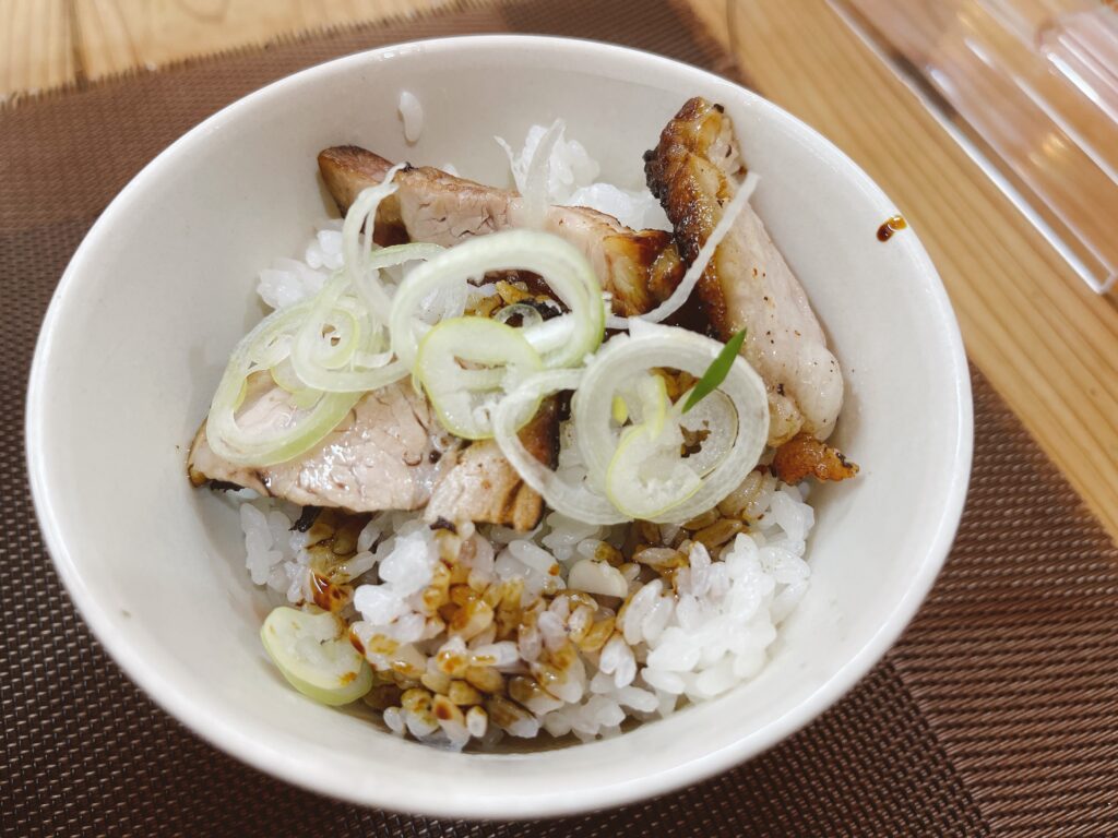 桃の家 ミニチャーシュー丼